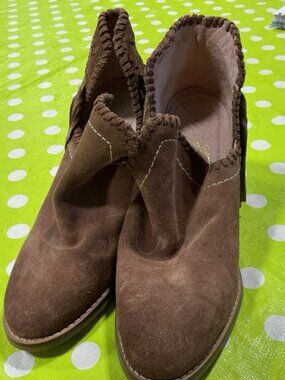 Boots Ladies Unbridled Ariat Size 7